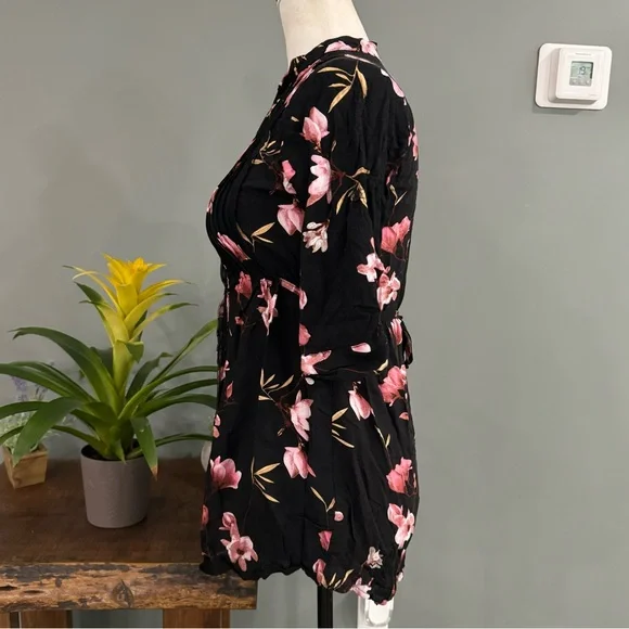 Majora Mid-Sleeve Button Up - Picture 7 of 13